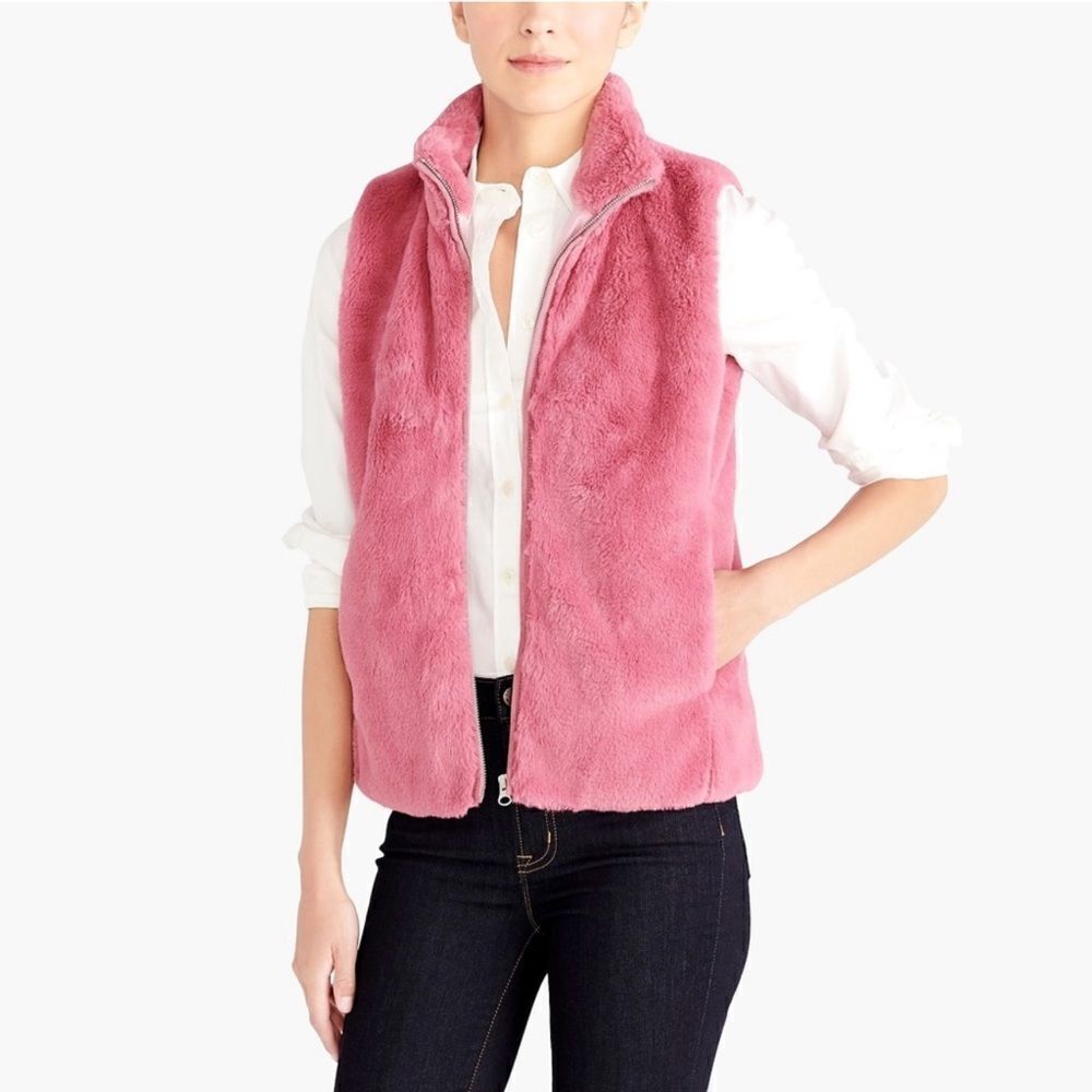 J. Crew Faux Fur Vest size Small Pink Soft Cozy Layering Feminine Statement